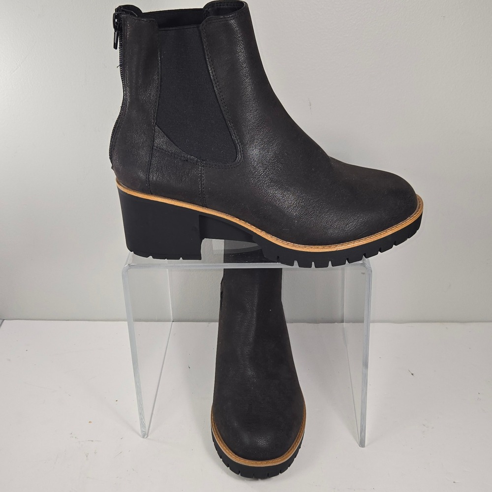 Amore Black Faux Leather Lug Sole Chelsea Ankle Boots Rear Zip Womens Size 8